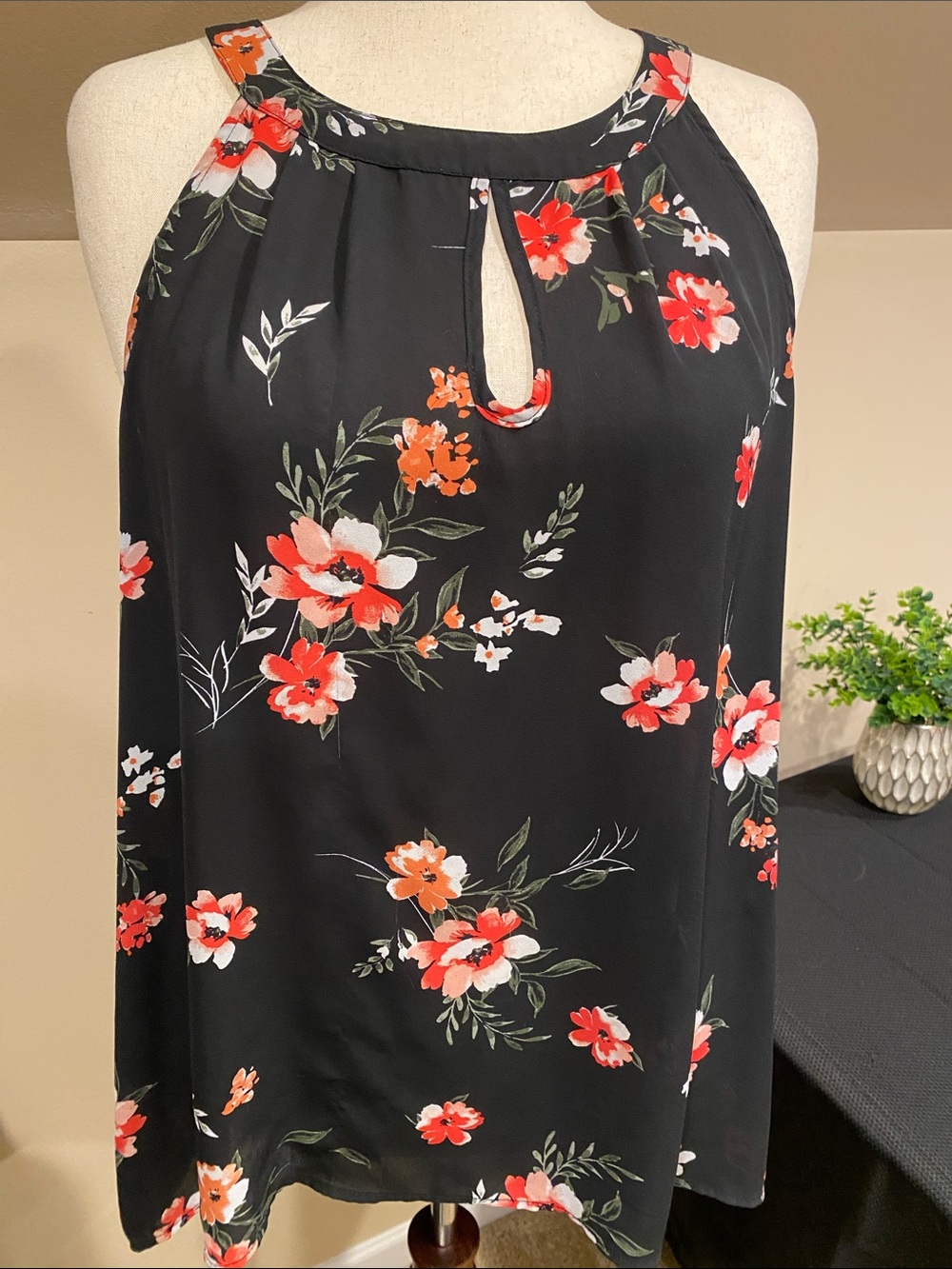 torrid Black Mini Skirt with Red & Coral Floral Print